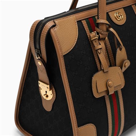 gucci quotato in borsa|Gucci clothing company.